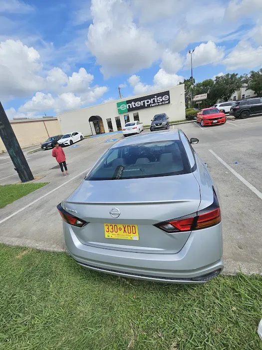 Enterprise Rent-A-Car Picture 1