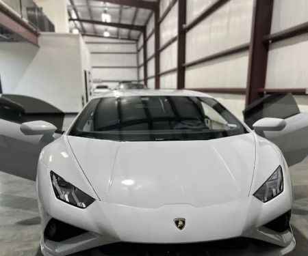 Sapphire Executive Travel - Luxury & Exotic Car Rentals | Chauffeur Services