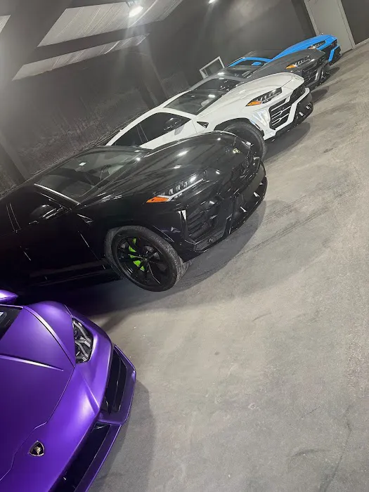 Sapphire Executive Travel - Luxury & Exotic Car Rentals | Chauffeur Services Picture 2