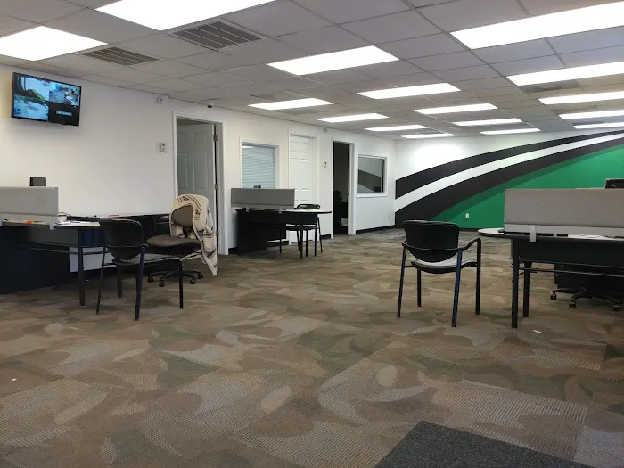 Enterprise Rent-A-Car Picture 9