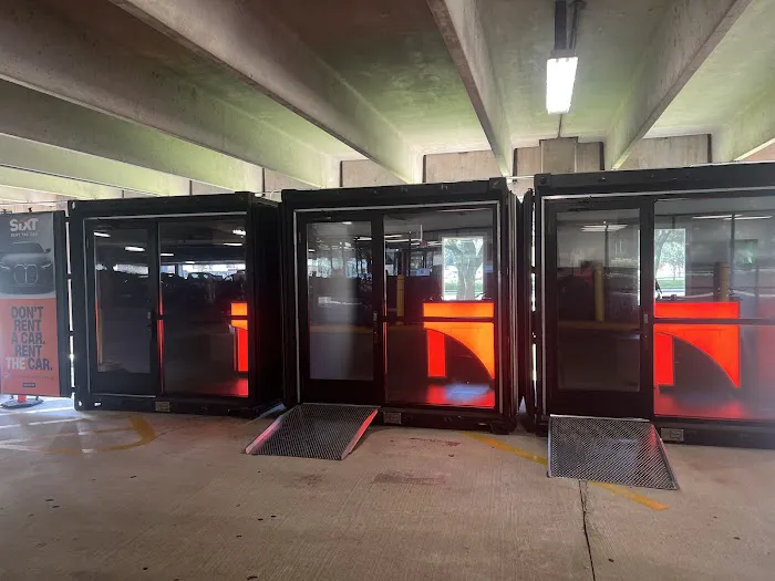 SIXT Rent A Car Houston Hobby Airport (HOU) Picture 6