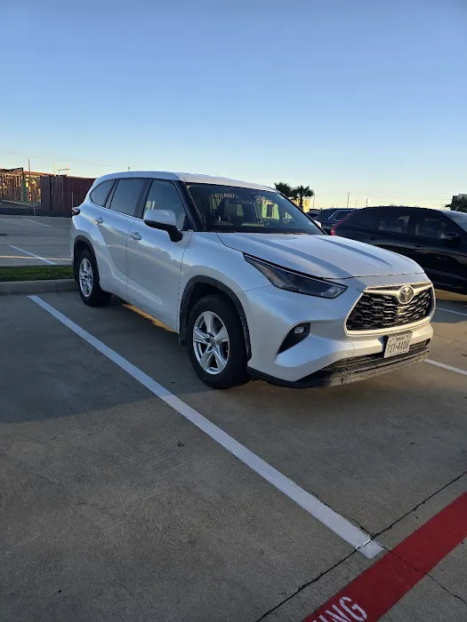 Budget Car Rental Picture 3