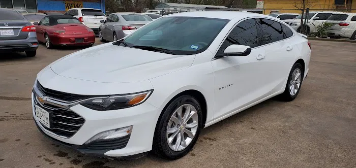 Wiz Auto Rental Picture 5
