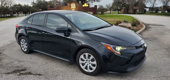 Wiz Auto Rental Picture 3