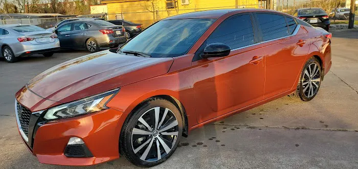 Wiz Auto Rental Picture 1