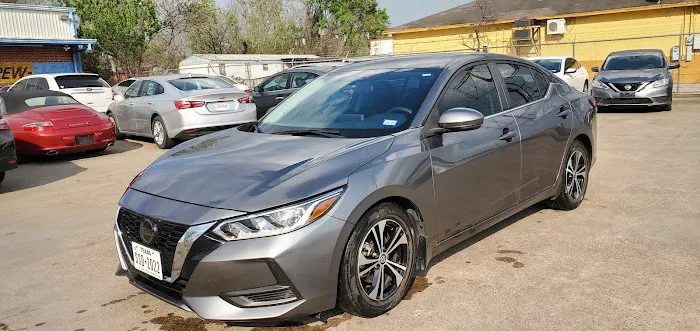 Wiz Auto Rental Picture 4