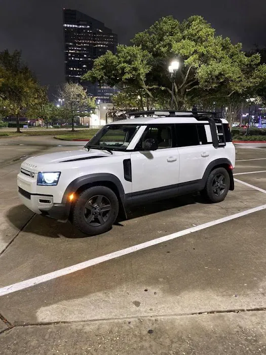 Lavish Luxury Automotive Rental Houston & Storage Picture 8