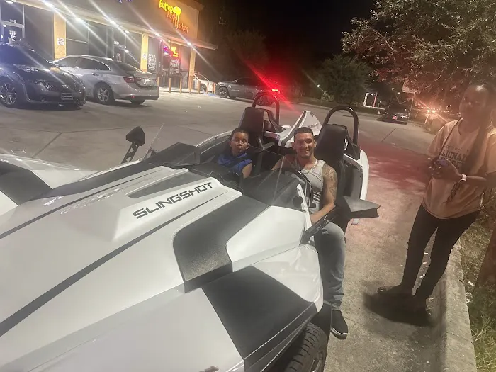 Houston Downtown Slingshot Rental Picture 5
