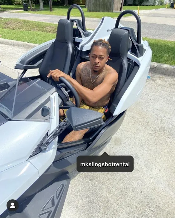 Houston Downtown Slingshot Rental Picture 3