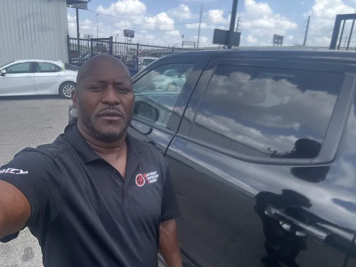Elite Rent a Car Picture 4