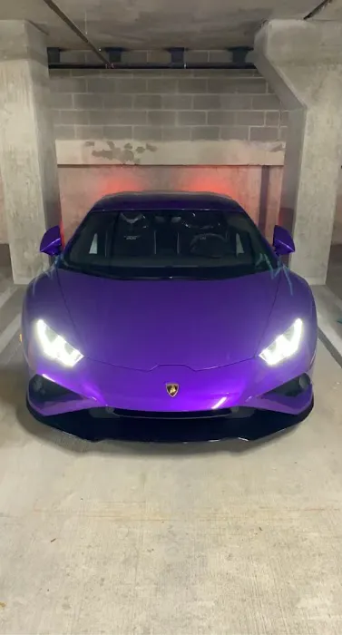 Houston Luxury Car Rental Picture 1
