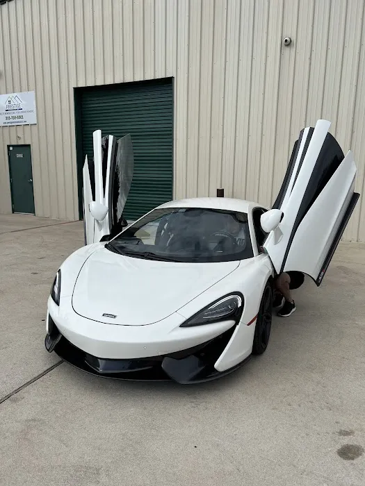 Royal Exotics Picture 1