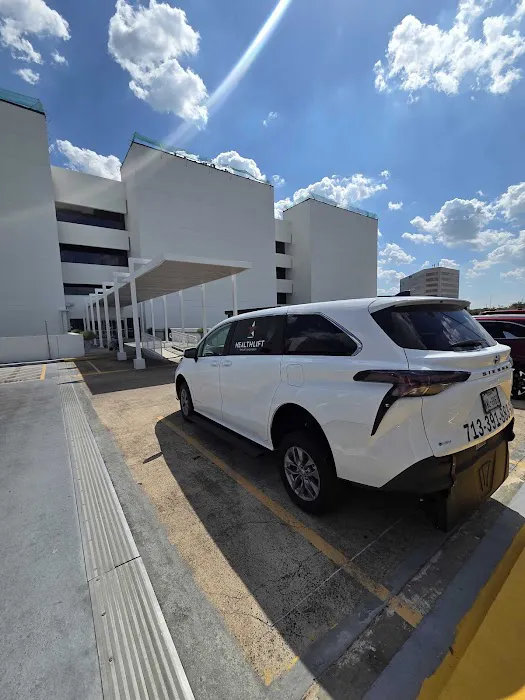 Healthlift Medical Transportation Picture 6