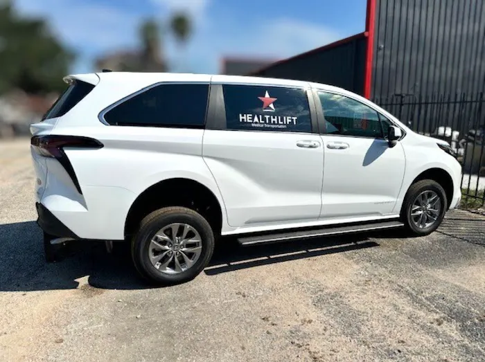 Healthlift Medical Transportation Picture 3