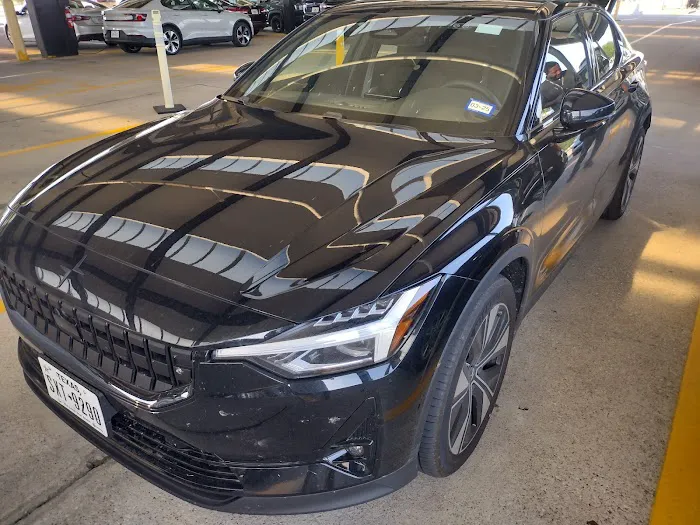 Hertz Car Rental - Houston - William P Hobby Airport (HOU) Picture 2