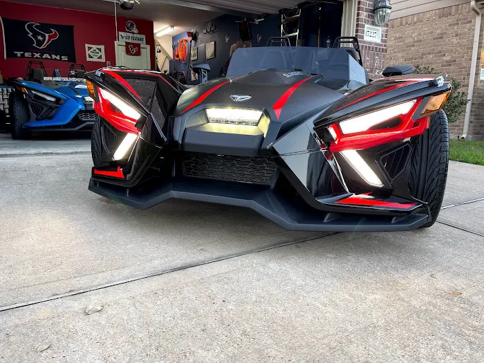 Miggys SlingShot Rentals Picture 7
