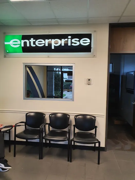 Enterprise Rent-A-Car Picture 10