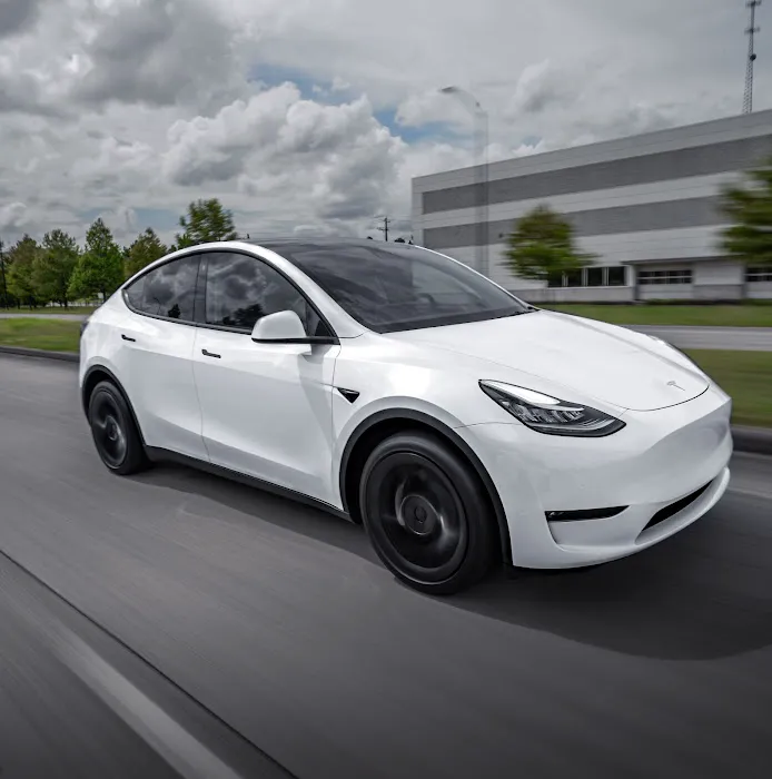 Experience Rides EV Car Rentals Picture 8