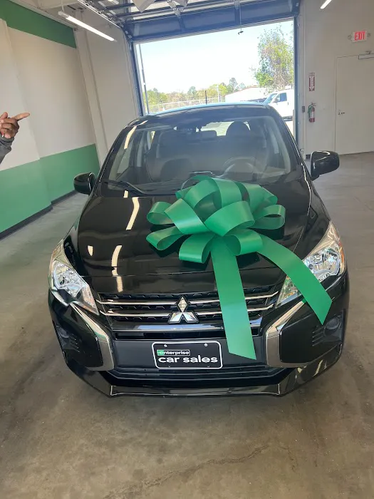 Enterprise Rent-A-Car Picture 4