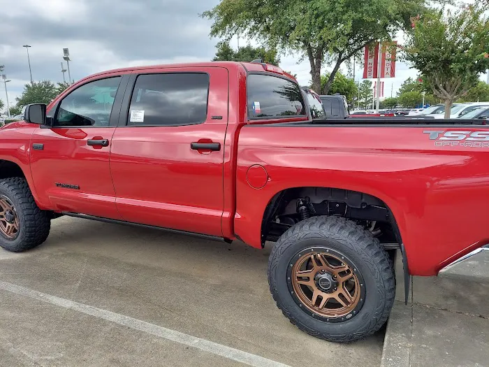 Toyota Rent A Car of Houston Picture 5