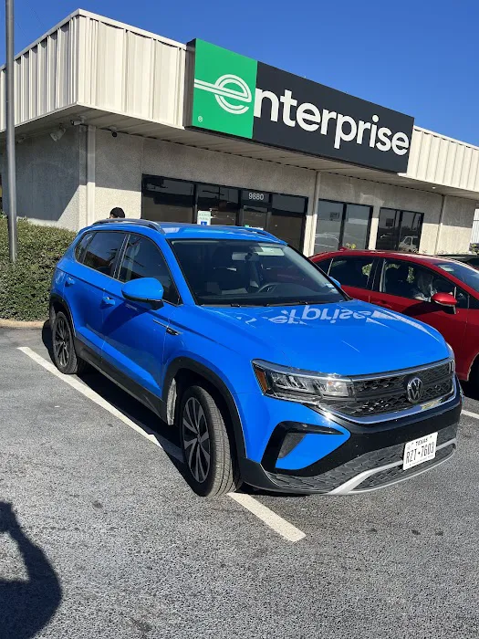 Enterprise Rent-A-Car Picture 6