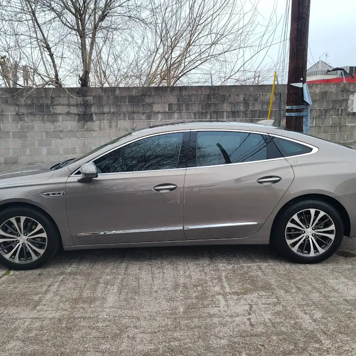 Spacecity Car Rentals Picture 8