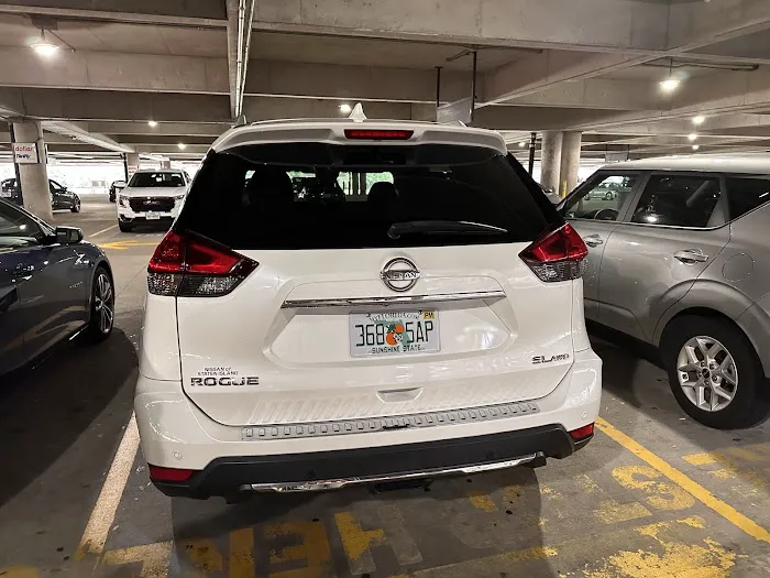 Thrifty Car Rental - Houston - George Bush Intercontinental Aiport Picture 10