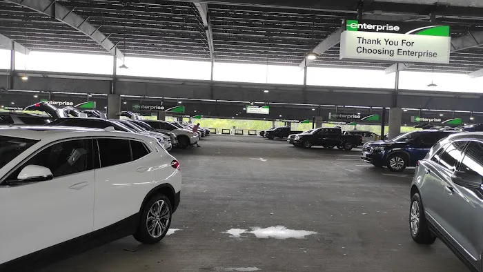 Enterprise Rent-A-Car Picture 9