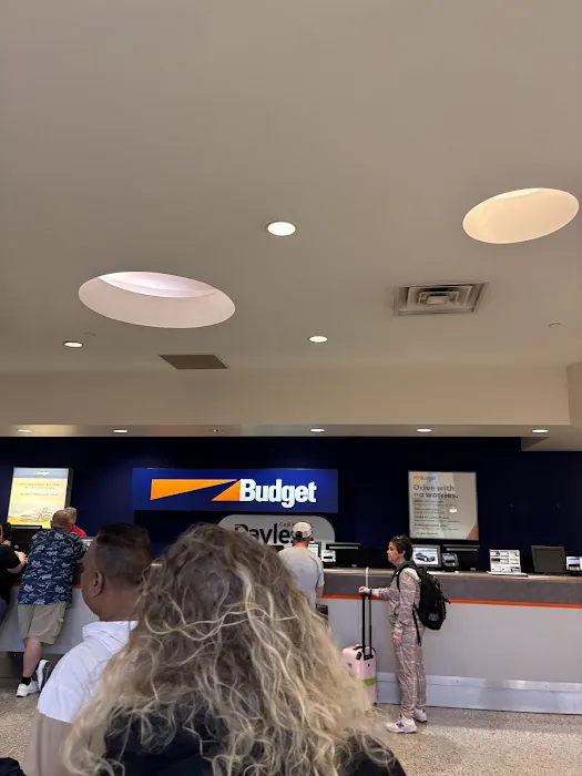 Budget Car Rental Picture 4