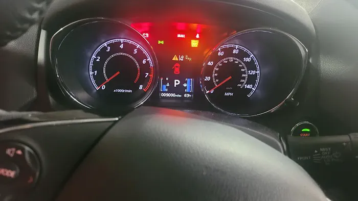Avis Car Rental Picture 1
