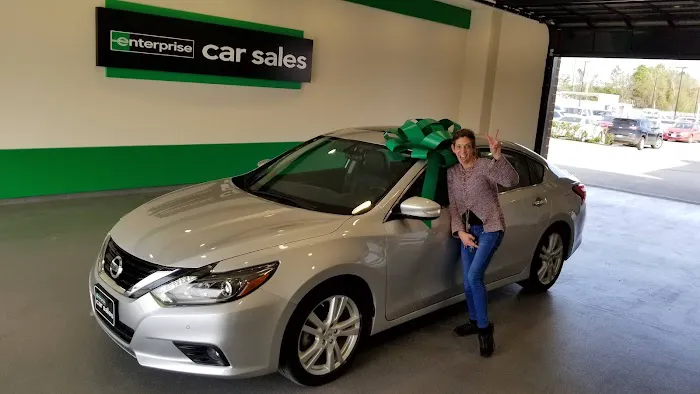 Enterprise Rent-A-Car Picture 3