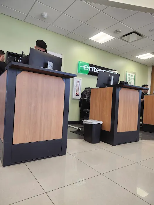 Enterprise Rent-A-Car Picture 6