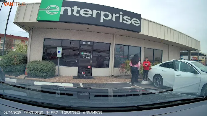 Enterprise Rent-A-Car Picture 7
