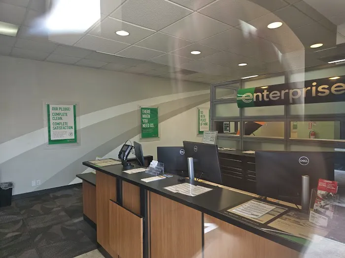 Enterprise Rent-A-Car Picture 8