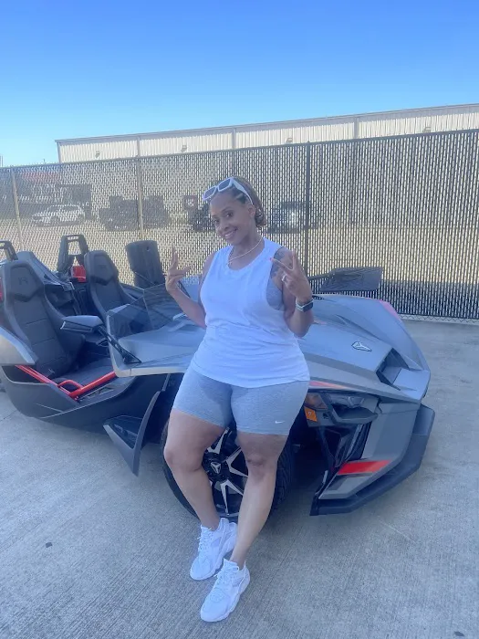 Houston Slingshot Rental Picture 7