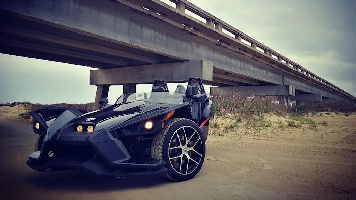 Houston Slingshot Rental Picture 1