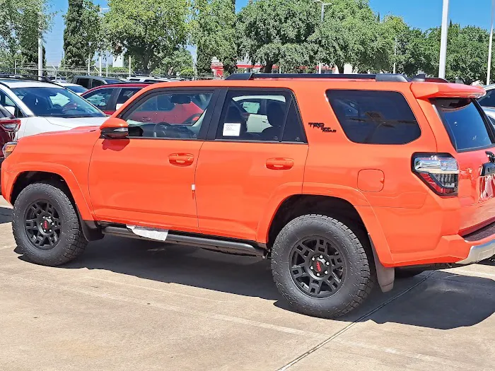 Toyota Rent-A-Car of Houston Picture 10