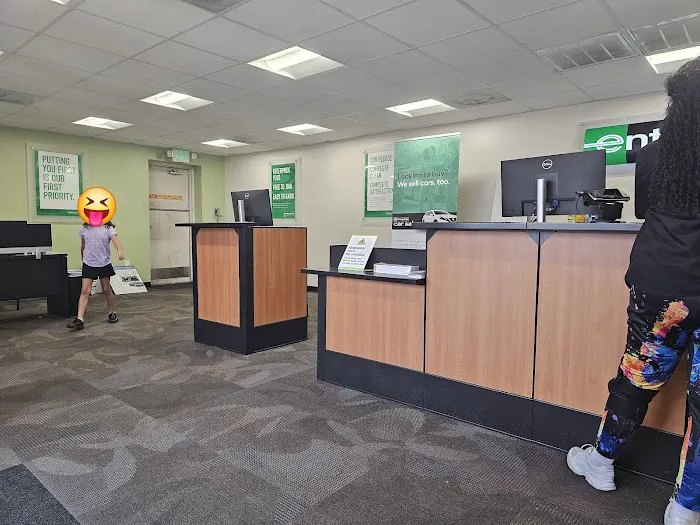 Enterprise Rent-A-Car Picture 9
