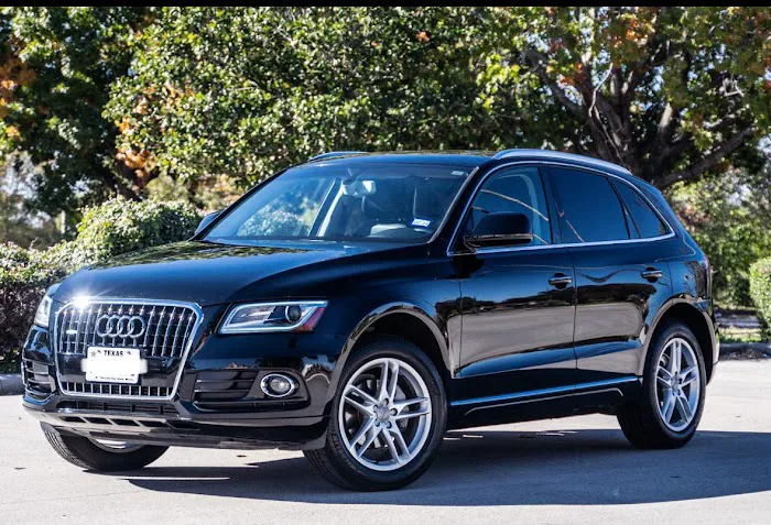 AVIS CAR RENTAL Picture 7