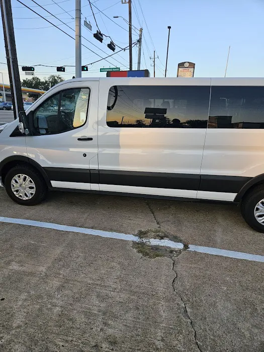 Avis Car Rental Picture 5