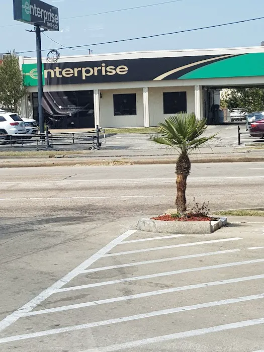 Enterprise Rent-A-Car Picture 1