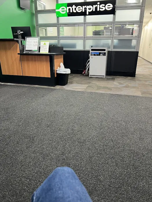 Enterprise Rent-A-Car Picture 7