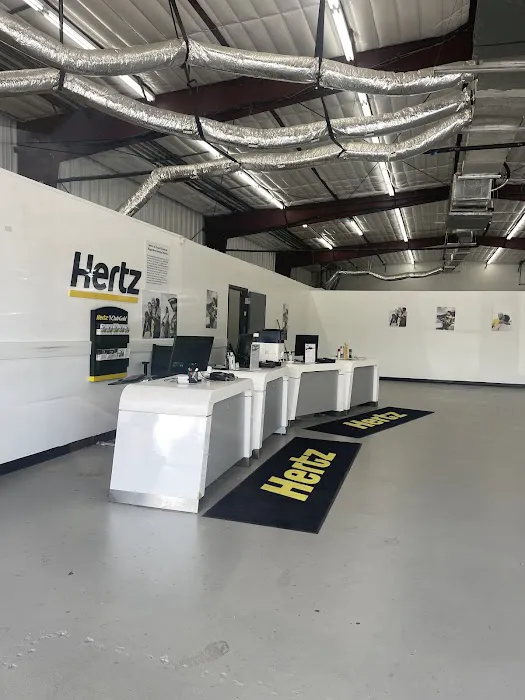 Hertz Car Rental - Pearland - N Main Street Picture 1