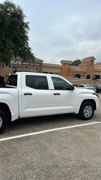 Elite Rent a Car Picture 8