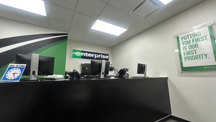 Enterprise Rent-A-Car Picture 4