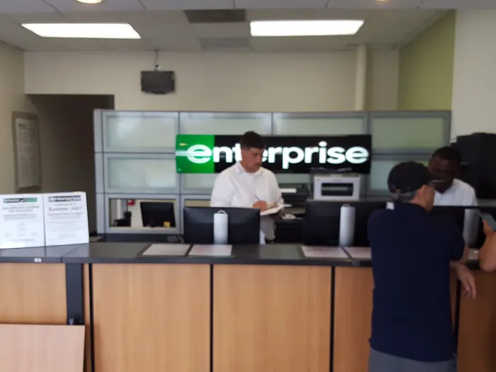Enterprise Rent-A-Car Picture 7