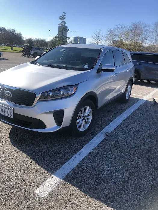Avis Car Rental Picture 5
