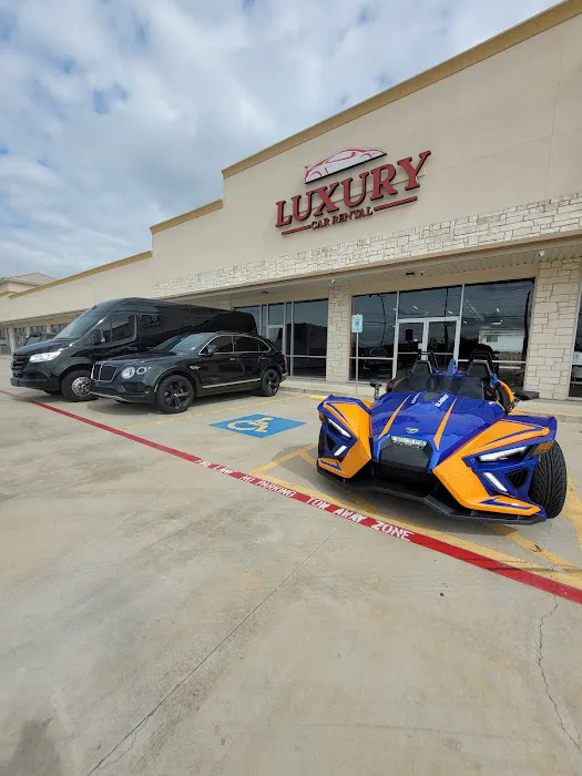 Luxury Car Rental Picture 9