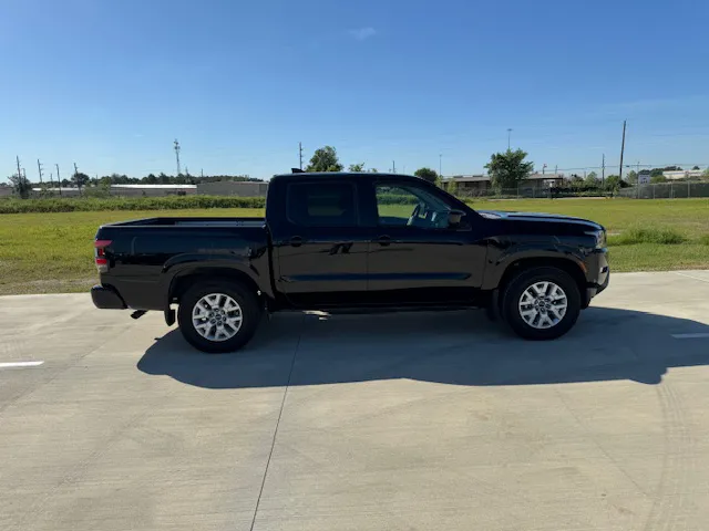 Fred Haas Nissan Rental Picture 6