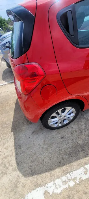 Budget Car Rental Picture 2